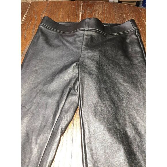 6P LOFT Petites Black Faux Leather Rear Zip Stretch Pants Form Fitting Bodycon - Picture 2 of 6